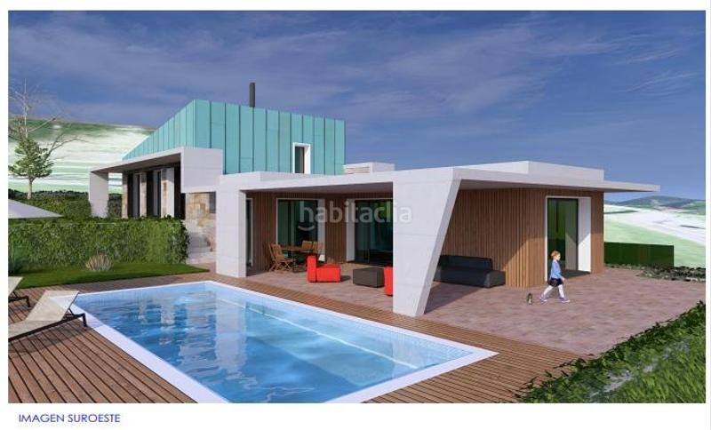 Foto 633017f3-72a9-4dd3-9535-0b49999b7661. Chalet  unifamiliar con piscina en hinojedo en Suances