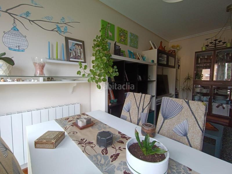 Foto c4515789-7e7b-4da9-a82d-6bdc0a44b598. Dúplex  luminoso y acogedor . en Cartes