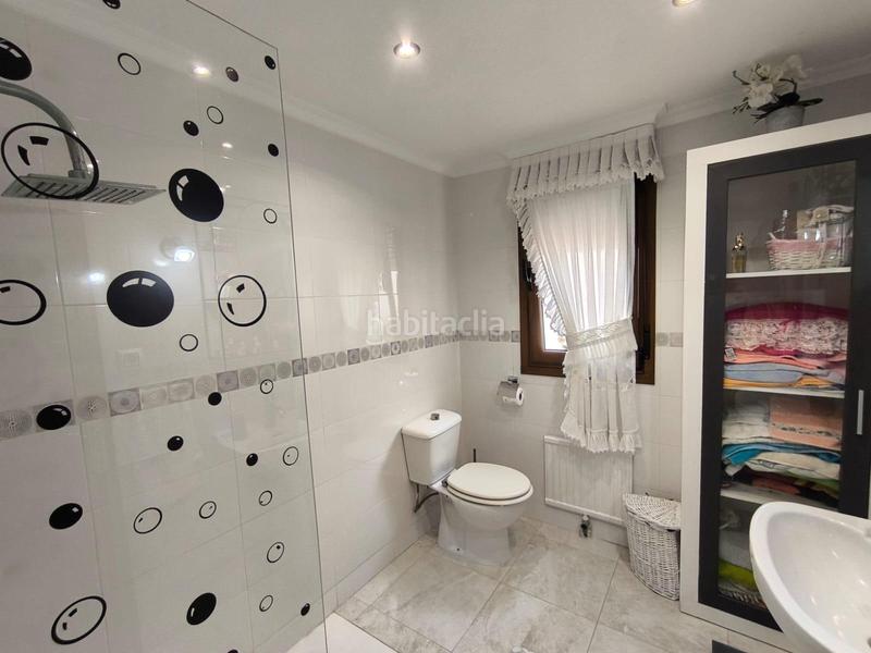 Foto 8251c750-fc13-46dd-948d-454e5d87e4f7. Appartement avec parking dans El Parque - Zapatón Torrelavega