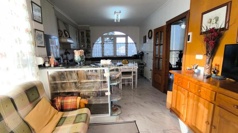 Foto 6d5af9f3-da9e-41b3-9247-c6ae1fb35480. Chalet with heating parking in Peñacastillo - Nueva Montaña Santander