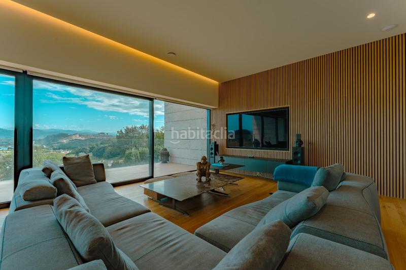 Foto c28fdaa4-2b68-4fb8-8547-aa5138221dd0. Chalet avec chauffage parking dans Igollo Camargo