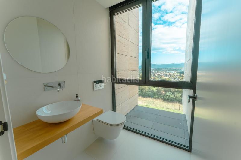 Foto f3cf25f6-7044-41d0-8b73-f749d36b172e. Chalet avec chauffage parking dans Igollo Camargo