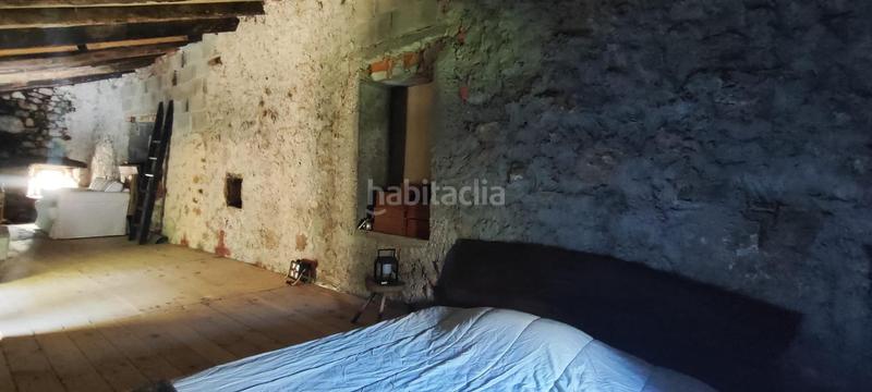 Foto b9e4f58d-e2d8-4f10-862d-c13292504c8b. Casa a Miera