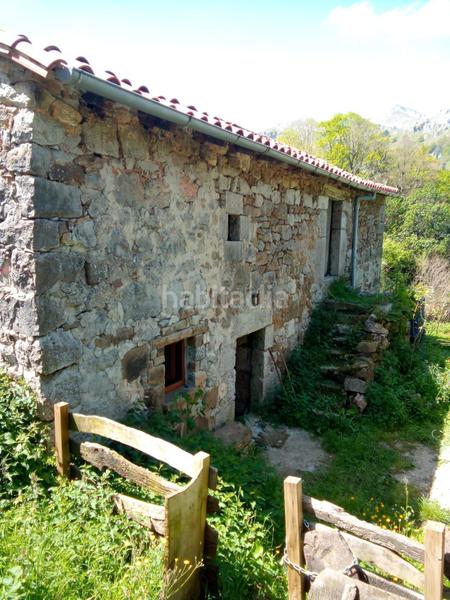 Foto d65f287a-1044-4d9b-a058-0c196cf354b1. Casa a Miera