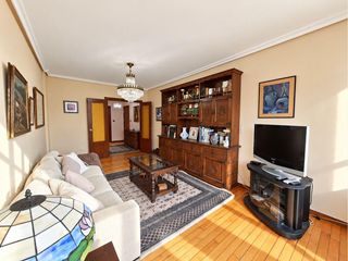 Appartement à Inmobiliaria - Barreda. Amplio y luminoso piso en torrelavega.