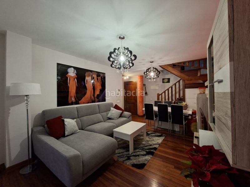 Foto 5bd9ae62-ed43-459a-af59-6412349f18a6. Dúplex amb calefacció aparcament a Inmobiliaria - Barreda Torrelavega