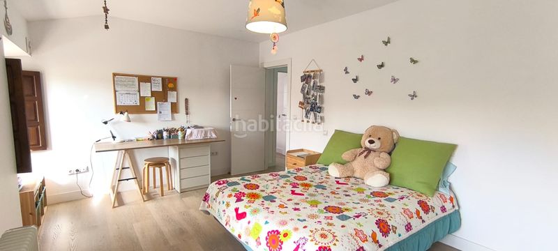 Foto 7e0f717e-176f-4b2b-bec1-e60f6f3440d0. Casa amb calefacció aparcament a Suances