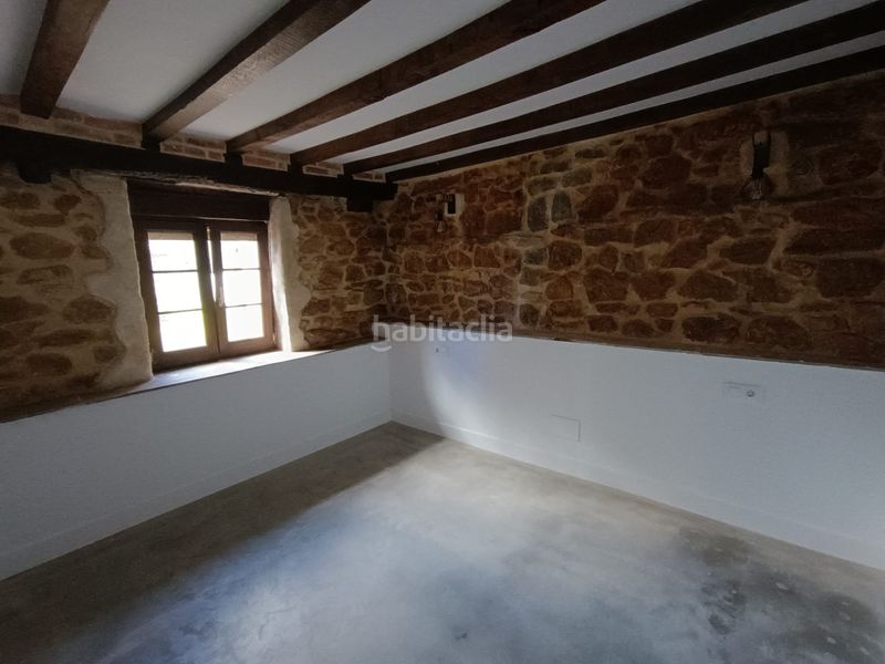 Foto 078f4f8d-5900-4d0a-9bcb-a54d8861f4e4. Casa amb aparcament a Reocín