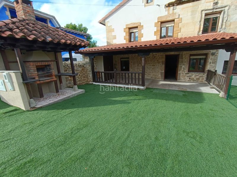 Foto 1aff8cf6-3e75-428e-89ff-3fd10f2d0a51. Casa amb aparcament a Reocín