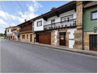 Maison à Arenas de Iguña. Casa con dos apartamentos y gran potencial en arenas de iguña.