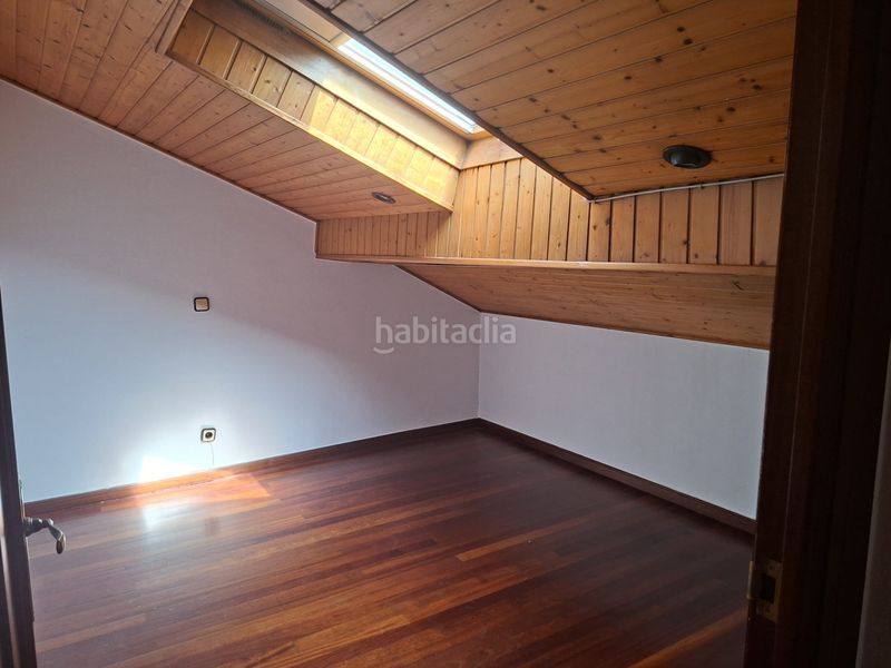 Foto 3e6f2dcd-5e35-4ec0-b6f7-b44cd6b55937. Casa amb calefacció a Cerezo - Aspla - Torres Torrelavega