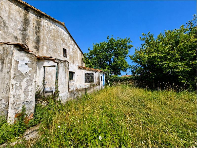 Foto 4805c199-fc71-47ba-81ad-7bf341a23ff9. Masia amb aparcament a Suances