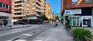 Appartement à Centro. Piso céntrico con potencial en torrelavega.