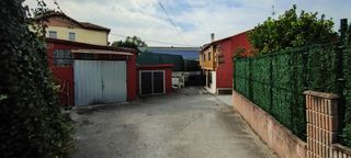 Maison à Covadonga - Campuzano - Ciudad Vergel. Casa para reformar con cuadra, pajar y dos garajes en torrelaveg