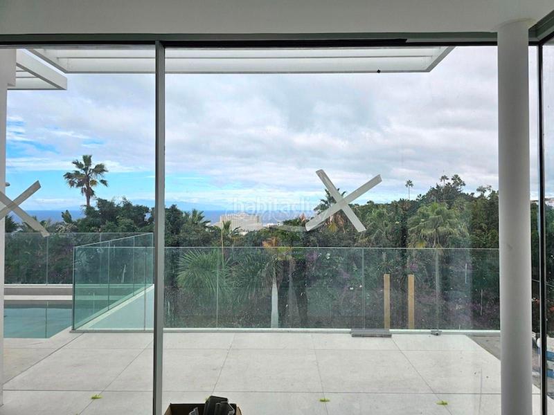 Foto 320c31a6-90c8-4fe9-a912-8962371f1393. Xalet amb aparcament piscina a Torviscas Centro y Alto Adeje