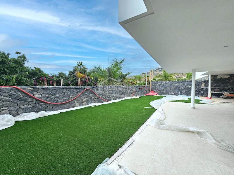 Foto 7d42344f-656a-4856-b33f-c474dd151c1c. Xalet amb aparcament piscina a Torviscas Centro y Alto Adeje