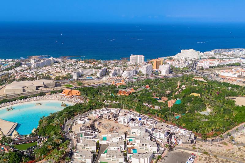 Foto 860e97d2-dcf6-4188-8573-41c7d954a719. Xalet amb aparcament piscina a Torviscas Centro y Alto Adeje