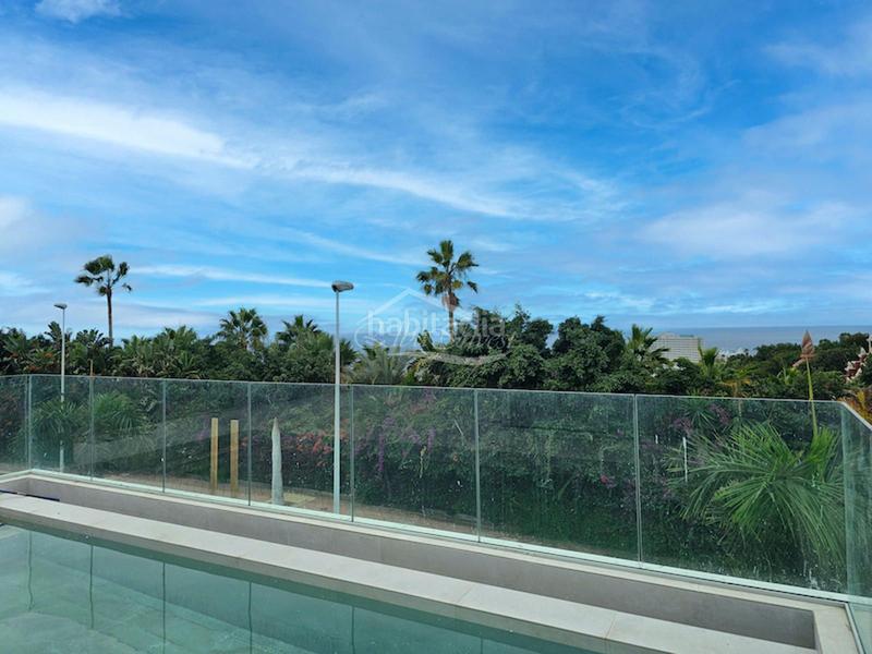 Foto b138ace4-c245-405e-9da8-c88833fd504e. Xalet amb aparcament piscina a Torviscas Centro y Alto Adeje