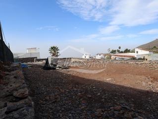 Terreny residencial a Guía de Isora Interior. Solar urbano en vera de erques, tenerife