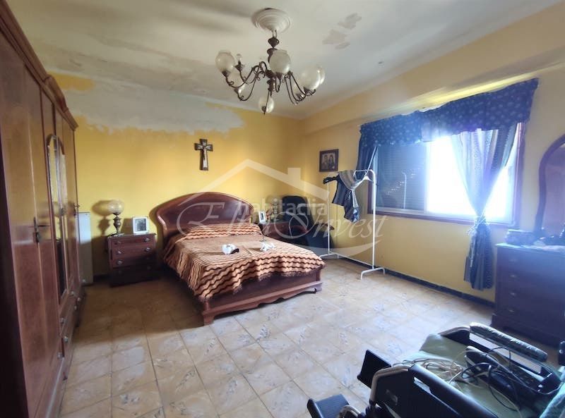 Foto c5664533-666a-4195-a3f8-8d572fb69c06. Edifici a Alcalá Guía de Isora