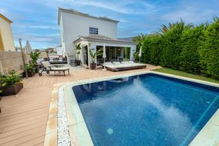 Xalet a Playa Fañabé Alto. Villa en costa adeje, tenerife