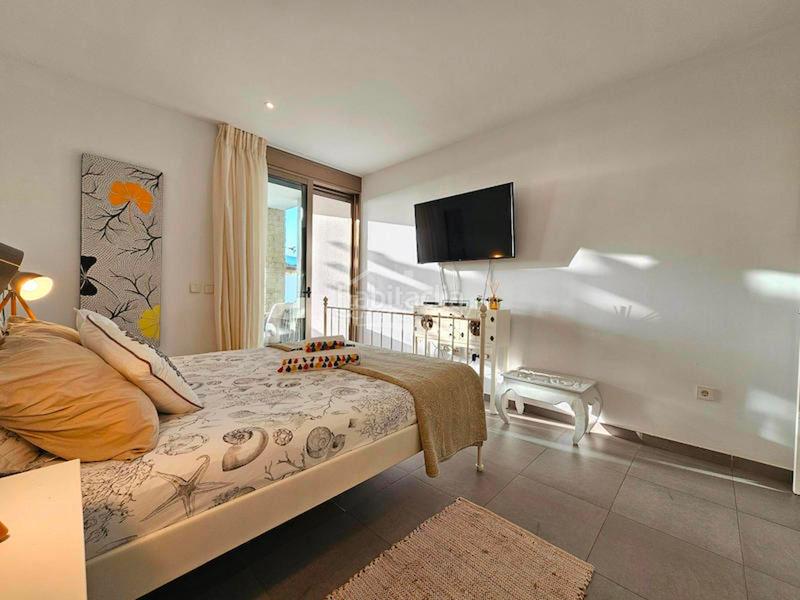 Foto b6388e89-cb9c-4a6d-b231-6788803659e4. Semi detached house with parking pool in La Caleta Adeje