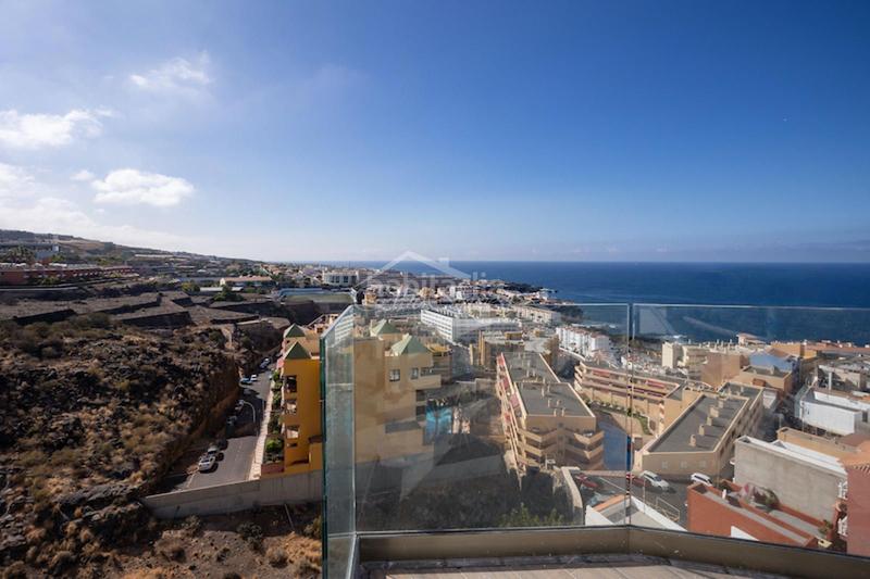 Foto 3b66f5d5-a38e-4da2-9766-897374324dbe. Duplex avec piscine dans Puerto de Santiago Santiago del Teide