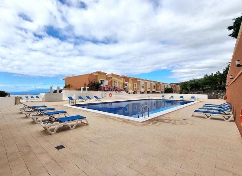 Foto be9df4c9-97e0-4ee2-9926-10ce834a9d3d. Àtic amb aparcament piscina a Torviscas Centro y Alto Adeje