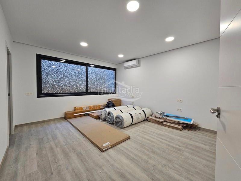 Foto 171413a1-a497-4e8d-b817-f38581962f73. Chalet con parcheggio piscina in Playa Fañabé Alto Adeje