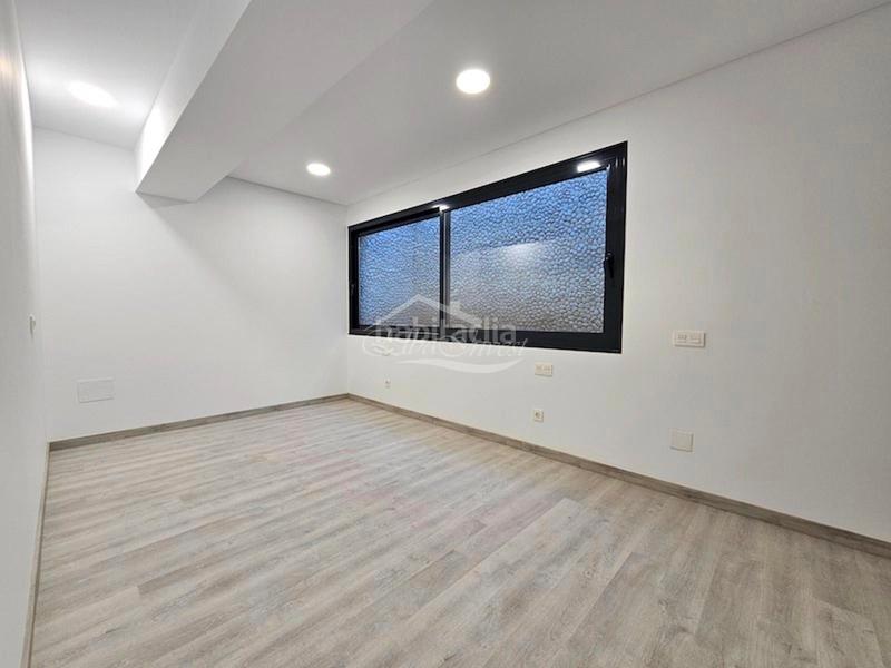 Foto 88be4175-c04d-4a4d-804c-4bed4a53c78f. Chalet con parcheggio piscina in Playa Fañabé Alto Adeje