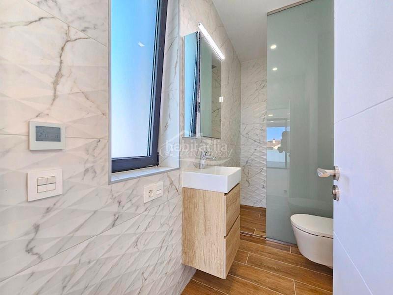 Foto dee48569-06ff-4c59-a80c-def524bcf32d. Chalet con parcheggio piscina in Playa Fañabé Alto Adeje