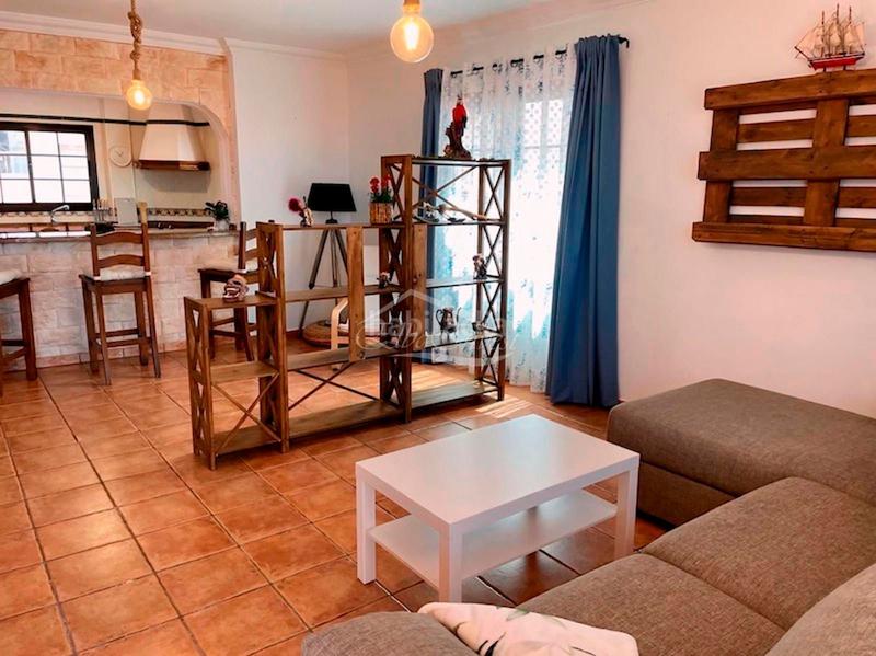 Foto 4a9f3a0e-ae8f-4979-8fbd-a9c57d9af593. Chalet con parcheggio in Sauzal (El)