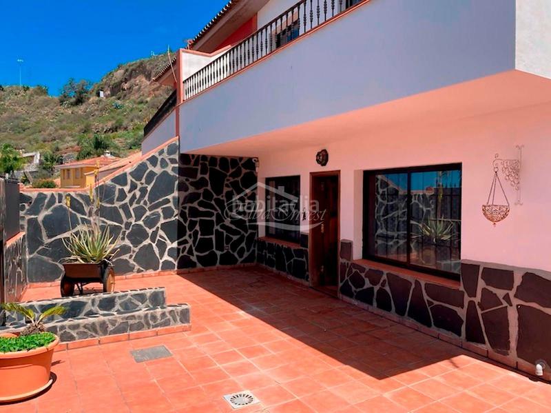 Foto 7e93f84b-2c74-4a7b-99ba-e740c29ad6aa. Chalet con parcheggio in Sauzal (El)