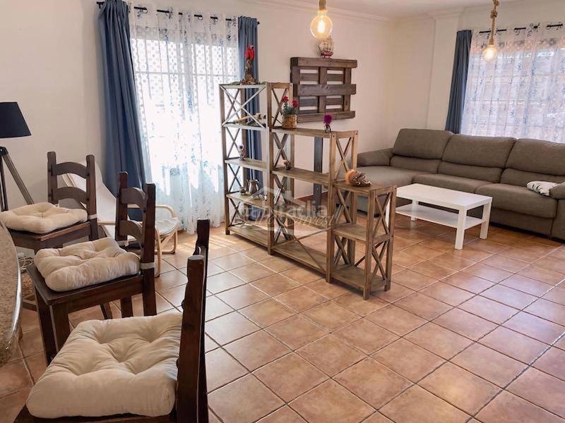 Foto 8ab8915f-5d62-4283-a443-81c179b39560. Chalet con parcheggio in Sauzal (El)