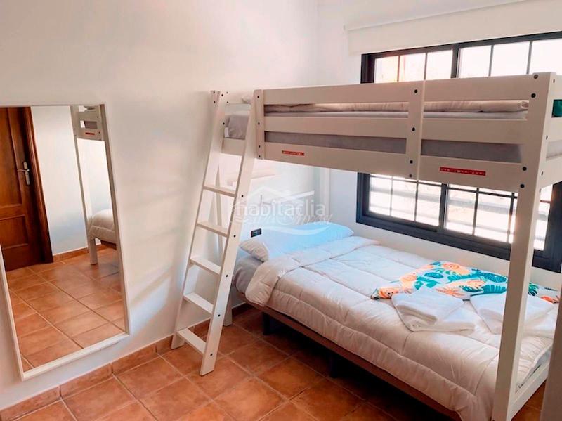 Foto e17a6c10-aeed-4736-9484-1552d86db43a. Chalet con parcheggio in Sauzal (El)