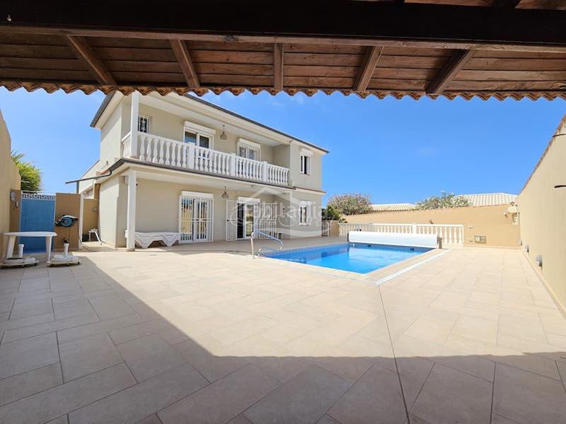 Foto 1e970aa5-1c3f-4b64-82e5-881419d67785. Chalet mit parking in Callao Salvaje - Playa Paraíso Adeje