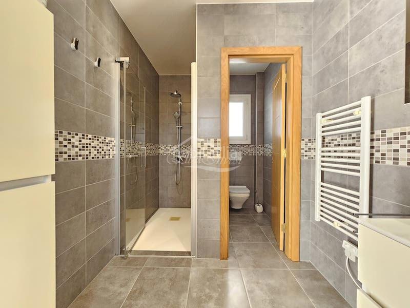 Foto 49fee5ce-baf8-48e9-a2c2-d6f36d5c3073. Chalet mit parking in Callao Salvaje - Playa Paraíso Adeje