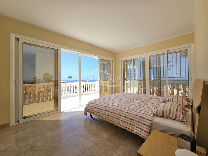 Foto d8828105-ec11-4753-8a05-7a2920dce81c. Chalet mit parking in Callao Salvaje - Playa Paraíso Adeje