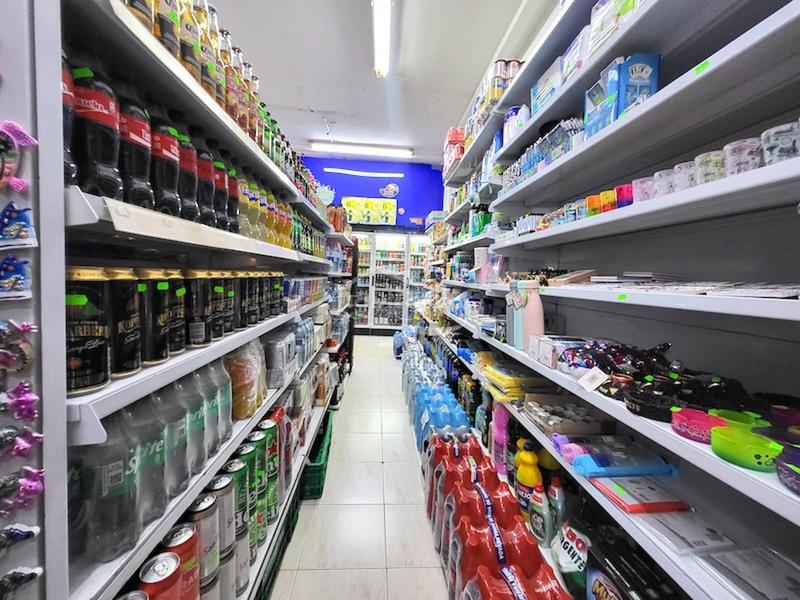 Foto 118b0a31-3f00-4483-af01-5e125f568b24. Local commercial dans juan carlos i 23 dans Los Cristianos Arona