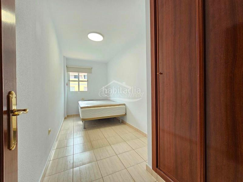 Foto 2e99ec78-58bd-411e-b6e3-22b4a0854d6d. Casa adossada amb aparcament a Valle San Lorenzo Arona