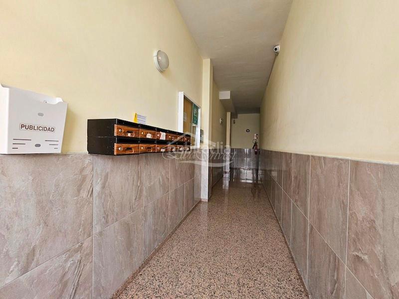 Foto 5cd9be6c-63a9-4381-8f76-f76f3b9403d9. Casa adossada amb aparcament a Valle San Lorenzo Arona