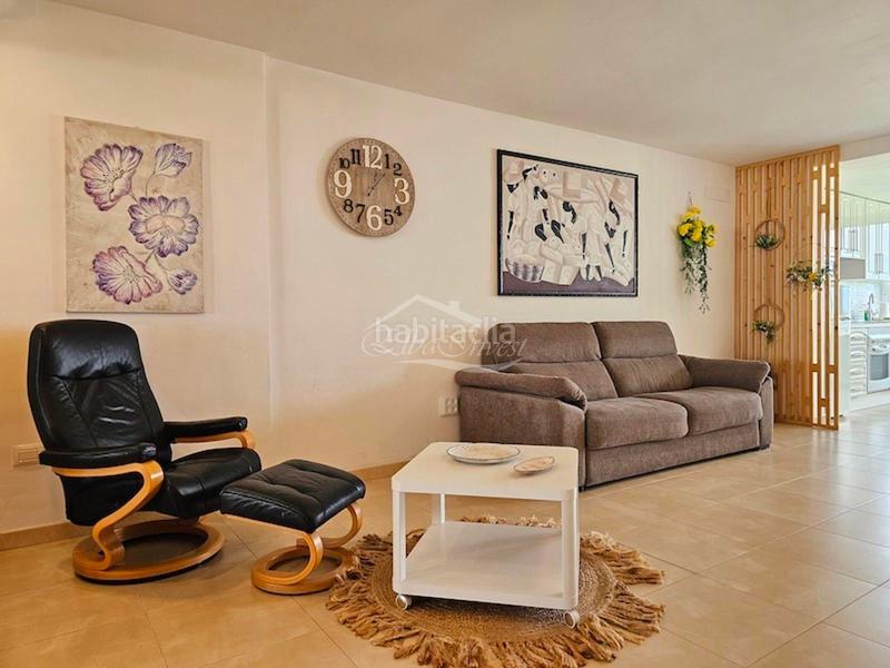 Foto 61a58ba4-7638-46fa-ad09-1ff6be813b2d. Appartamento in víctor zurita soler 3 in Playa de las Américas Arona