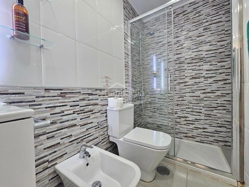 Foto 65a4fcba-85b9-429e-a2c0-8b4a82511039. Appartamento in víctor zurita soler 3 in Playa de las Américas Arona