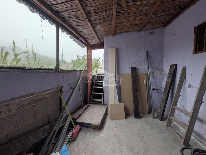 Foto 16cd41c3-8aa0-4e01-8a4c-2a8760cbf6cf. Casa amb aparcament a Tanque (El)