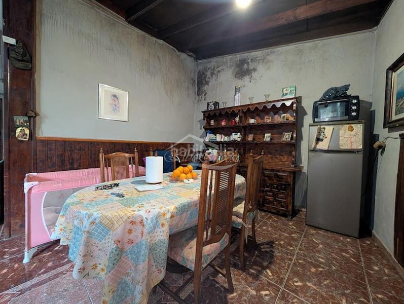 Foto 48dc401e-dc54-40d9-b64a-8eea20690eb2. Casa amb aparcament a Tanque (El)