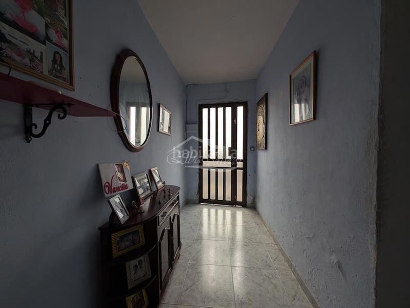 Foto a81470d1-5f72-43bc-84f3-5809d555a1ab. Casa amb aparcament a Tanque (El)