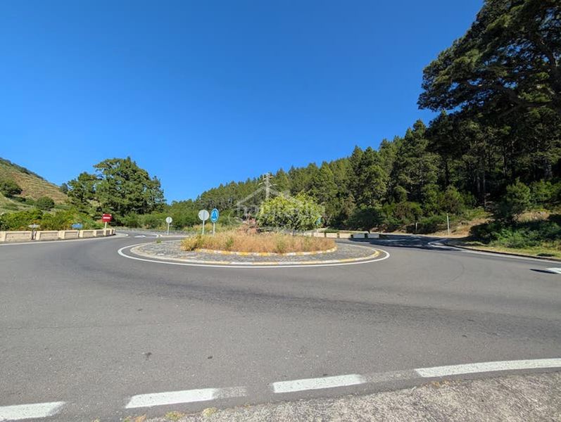 Foto d49d7b05-477d-426f-b728-a41bb683fa52. Casa amb aparcament a Tanque (El)