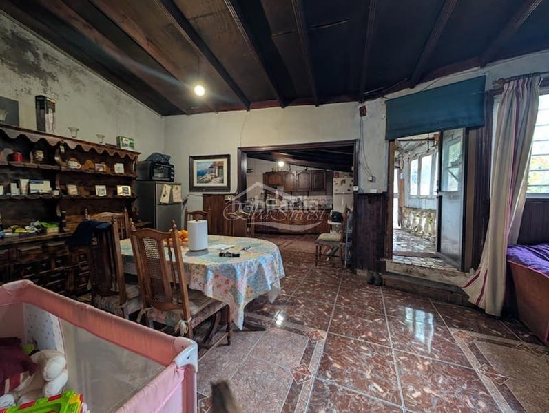 Foto ddef98a4-24db-49ee-89a7-d1eb777505cd. Casa amb aparcament a Tanque (El)