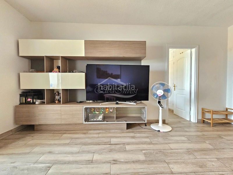 Foto c4a85b5d-4841-46eb-854e-4d38548311a3. Pis amb aparcament piscina a Torviscas Centro y Alto Adeje