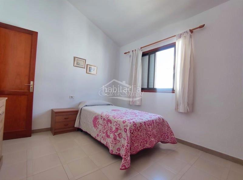 Foto 71803858-b21e-4940-a292-0d91daaeee42. Dúplex  en playa san juan, tenerife en Playa de San Juan Guía de Isora